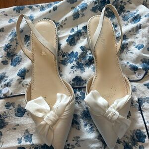 Bella Belle Slingback Ivory Bridal Shoes with Asymmetric Bow